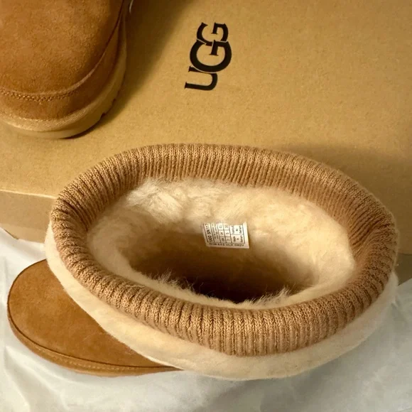 New Ugg Women's Classic Posy BootsSize 7 Brown